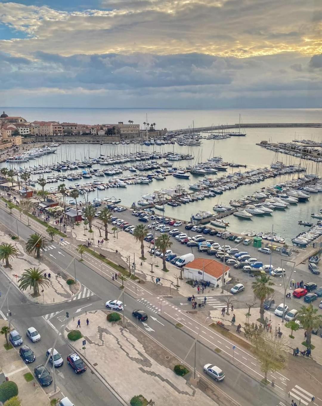 Casa Di Molly Al Centro Di Alghero Eksteriør billede
